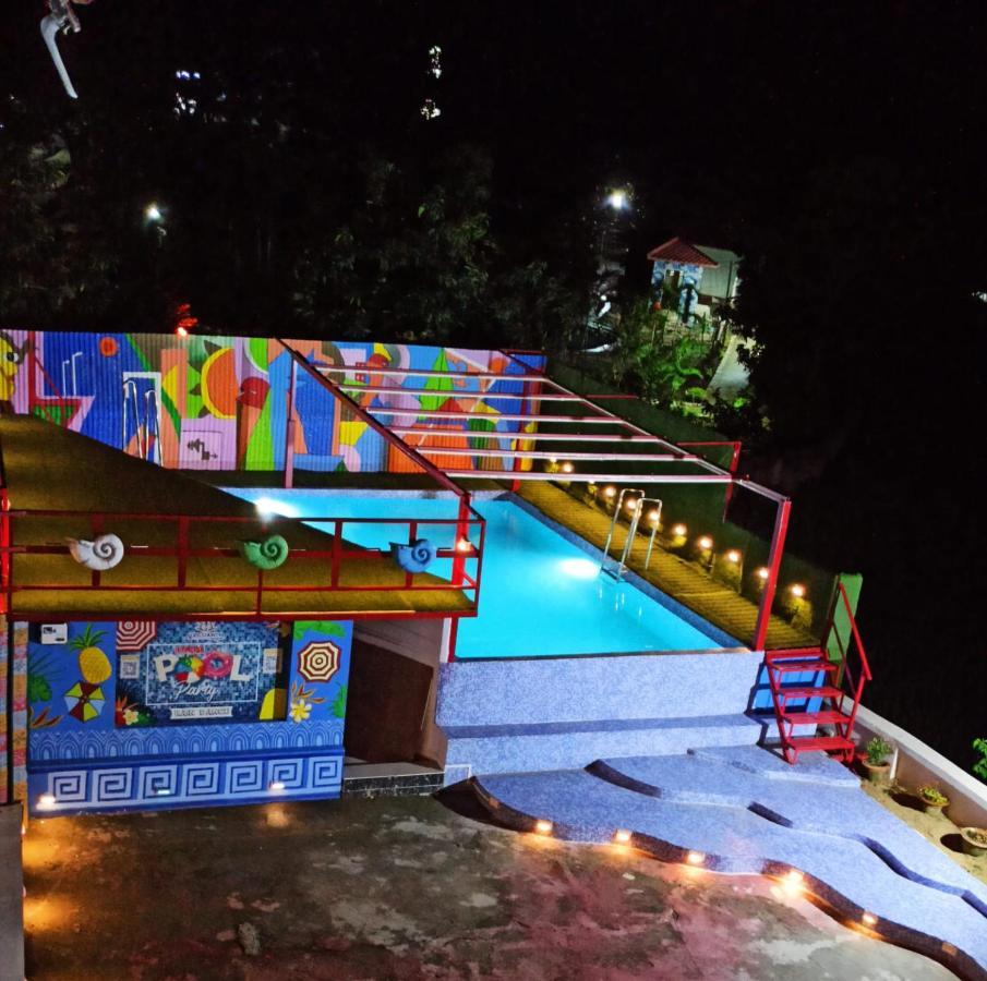 Gods County Hotels & Resorts Tarapith Exterior foto